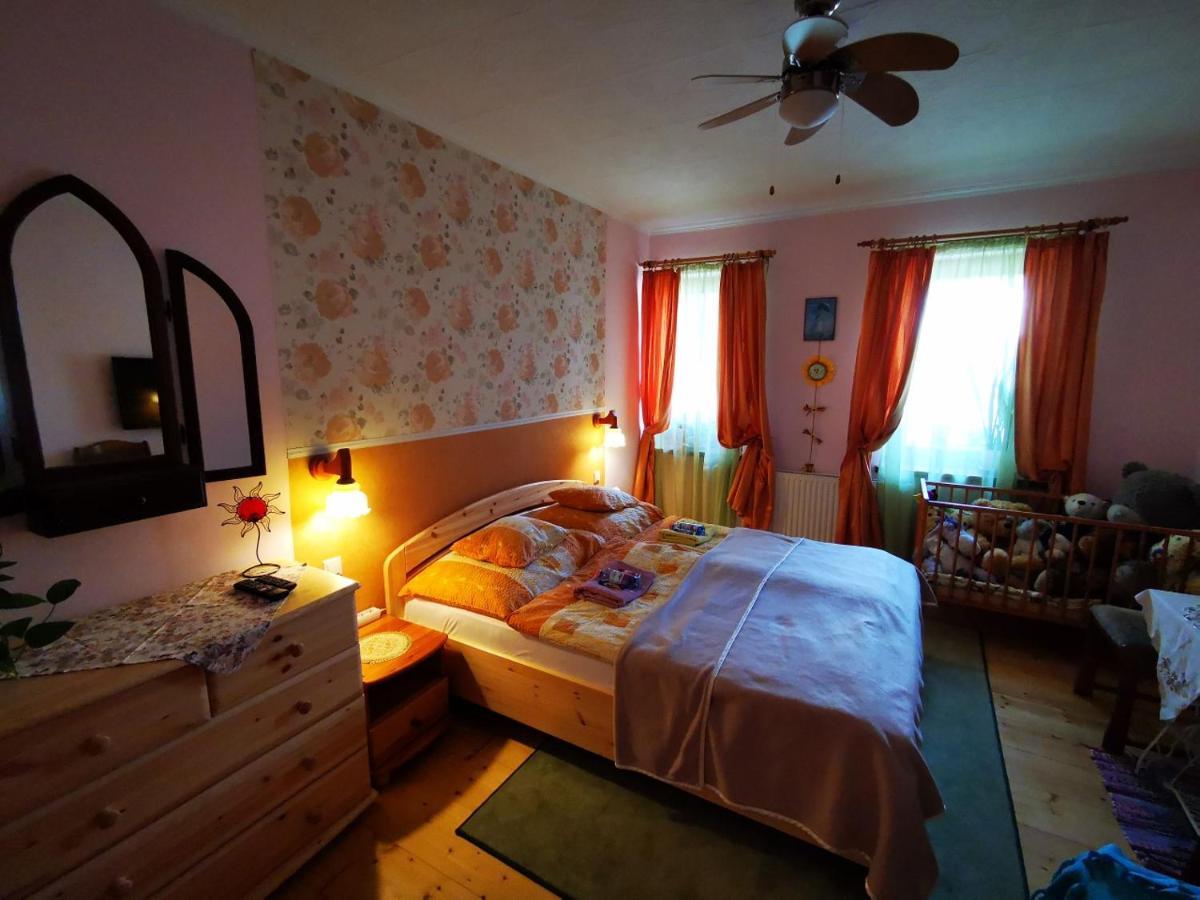 Katica Vendeghaz Somogyvar - Ladybird Villa Somogyvár Exterior photo